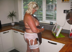 Amateur housewife Jamie-Lee slides panties aside to pet hairy pussy